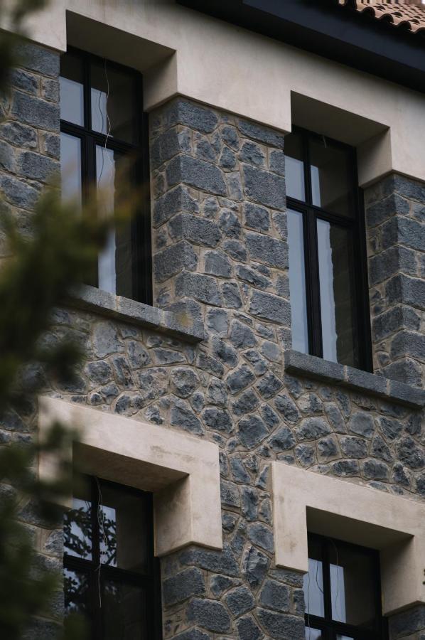 Manna, A Member Of Design Hotels Valtessiniko Exterior photo