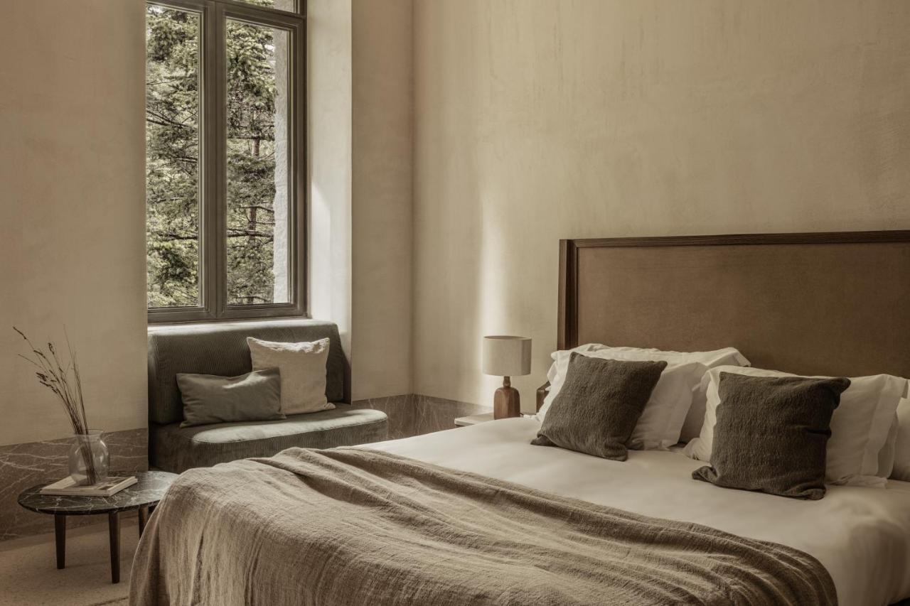 Manna, A Member Of Design Hotels Valtessiniko Exterior photo