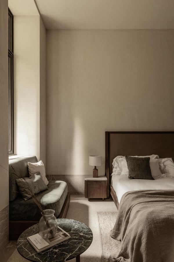 Manna, A Member Of Design Hotels Valtessiniko Exterior photo