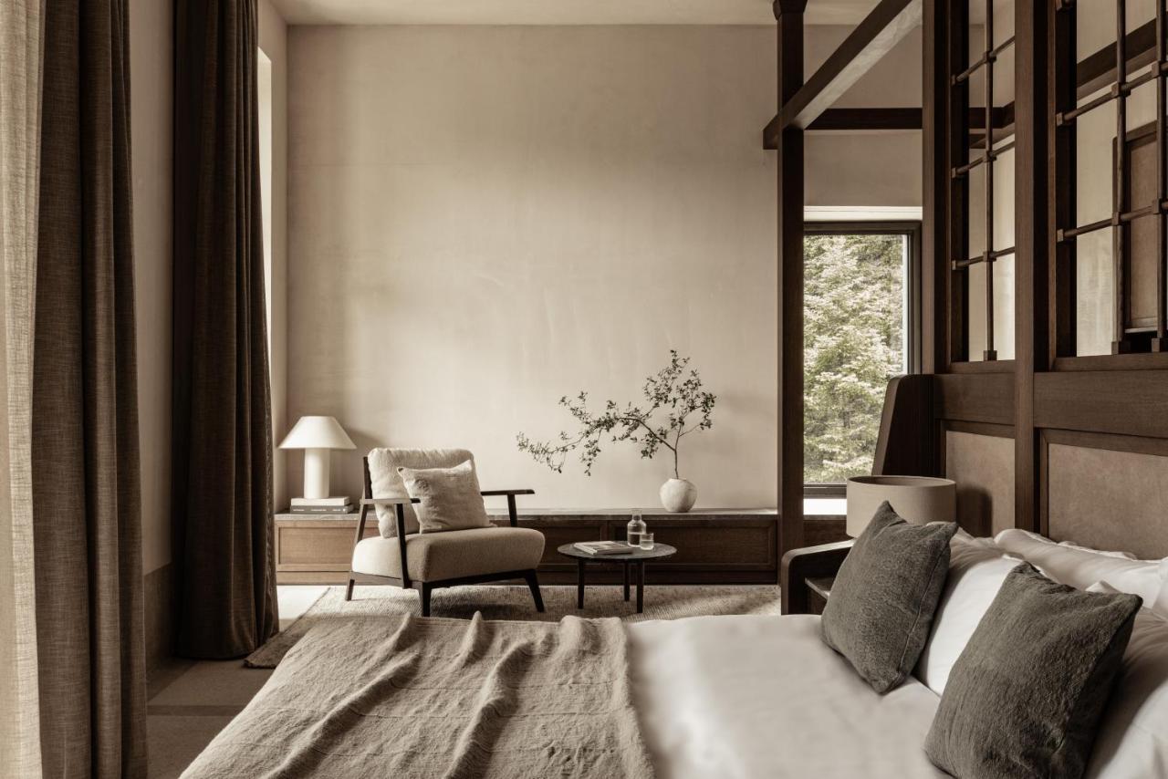 Manna, A Member Of Design Hotels Valtessiniko Exterior photo