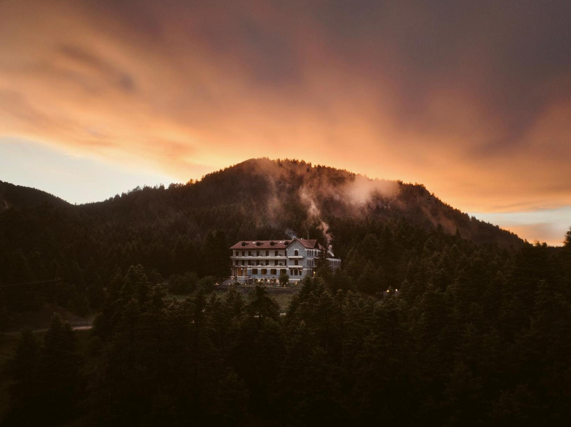 Manna, A Member Of Design Hotels Valtessiniko Exterior photo